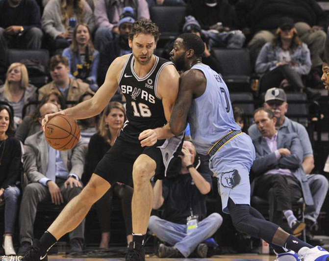 �R�̸��������_���I�����������D(zhu��n)Ͷ�|����һ